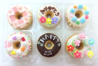 お菓子の城