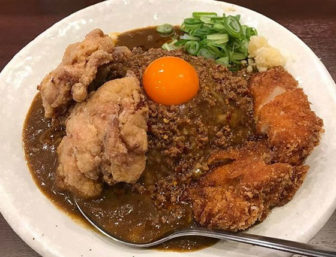 チキンカツ&唐揚げ台湾カレー
