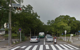 路上駐車03-名古屋城と名城公園の間