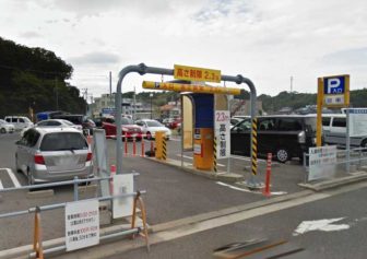 師崎の平面駐車場01