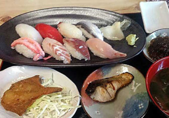 市場食堂の握り寿司定食