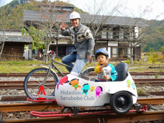 サイドカー(しんちゃん・くみちゃん号)
