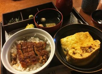 「あつた蓬莱軒本店」のうまき定食