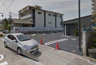 あつた蓬莱軒本店の駐車場A 東側