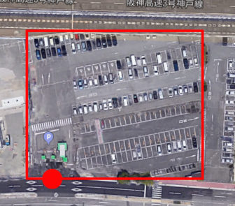 上から見た市営メリケンパーク駐車場