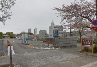 専用駐車場の入口