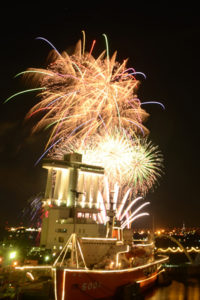 海の日名古屋みなと祭り花火大会の花火