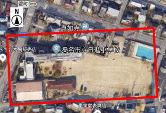 上から見た日進小学校