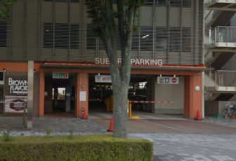 市営末広駐車場の入口