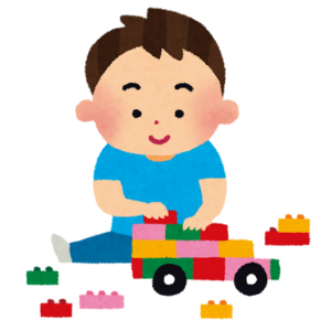 おもちゃで遊ぶことに夢中になる子供